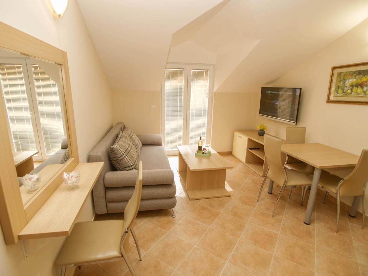Apartments Villa Bondi Makarska Zewnętrze zdjęcie