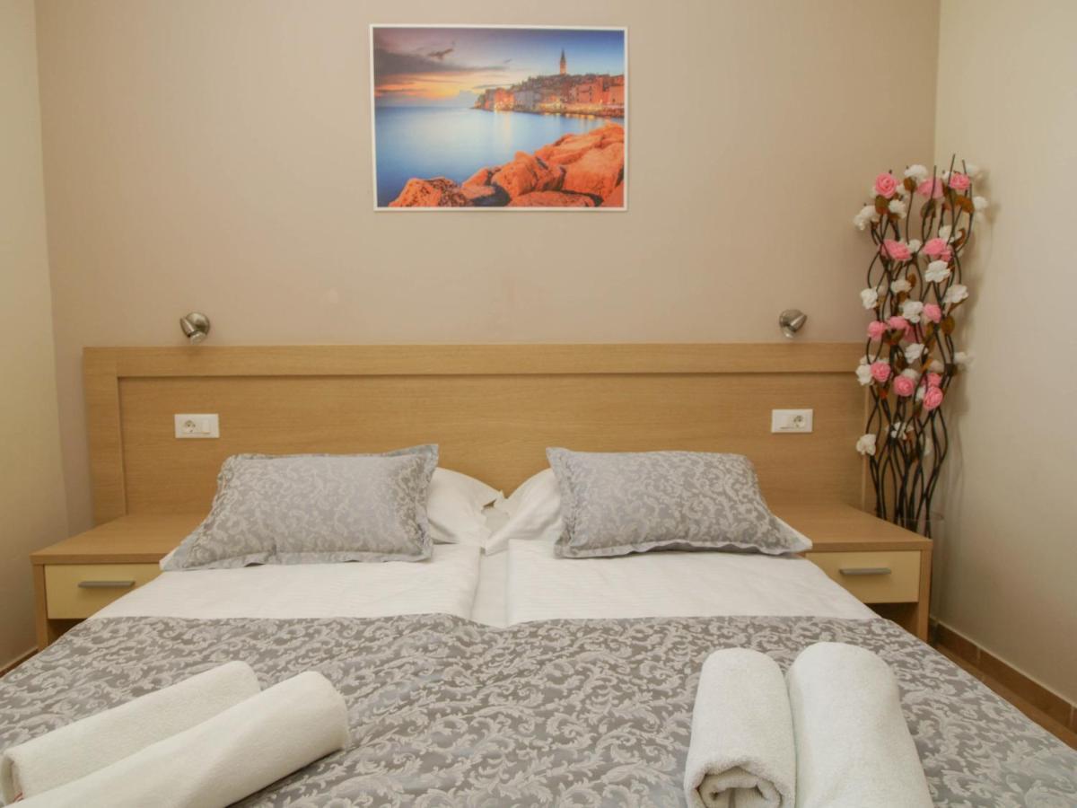 Apartments Villa Bondi Makarska Zewnętrze zdjęcie